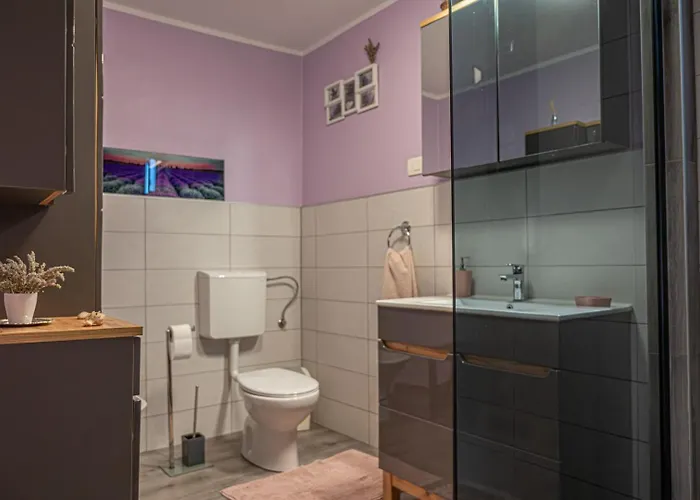 Stylish Duplex With Private Jacuzzi Appartamento